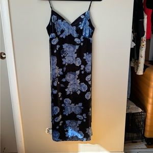 Vintage Blue Floral Midi Dress